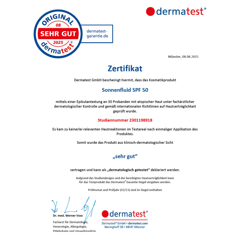 Zertifikat von Dermatest für das Sonnenfluid SPF 50, bestätigt dermatologische Tests mit sehr gutem Ergebnis.