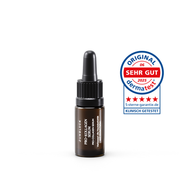 Braunglasflasche mit Pro Kollagen Serum 5ml, schwarzer Tropfverschluss. Siegel ‚SEHR GUT 2025' von Dermatest.